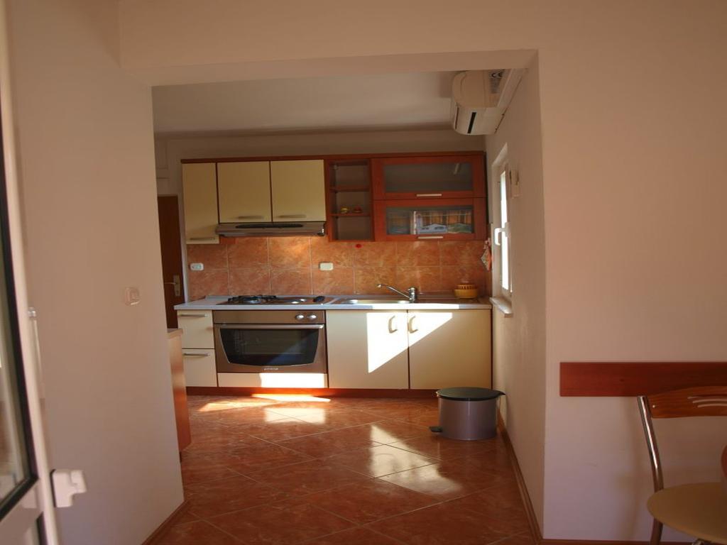 Apartments Mia Постира Номер фото