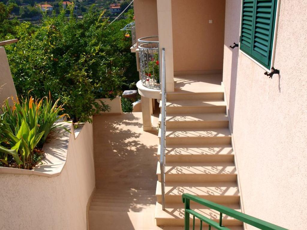 Apartments Mia Постира Номер фото
